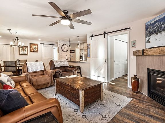 4th image of 253 Pelican Circle UNIT 1604