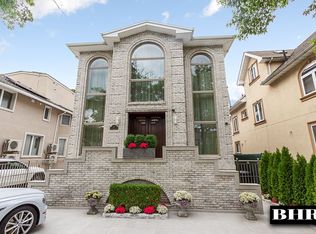 157 Amherst St, Brooklyn, NY