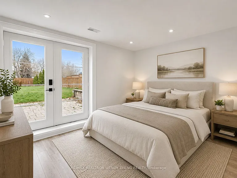 18 King Richard Ct #LOWER — Photo 14