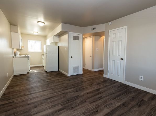 1825 N College Ave #4