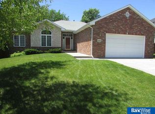 3333 S 81st St, Lincoln, NE 68506