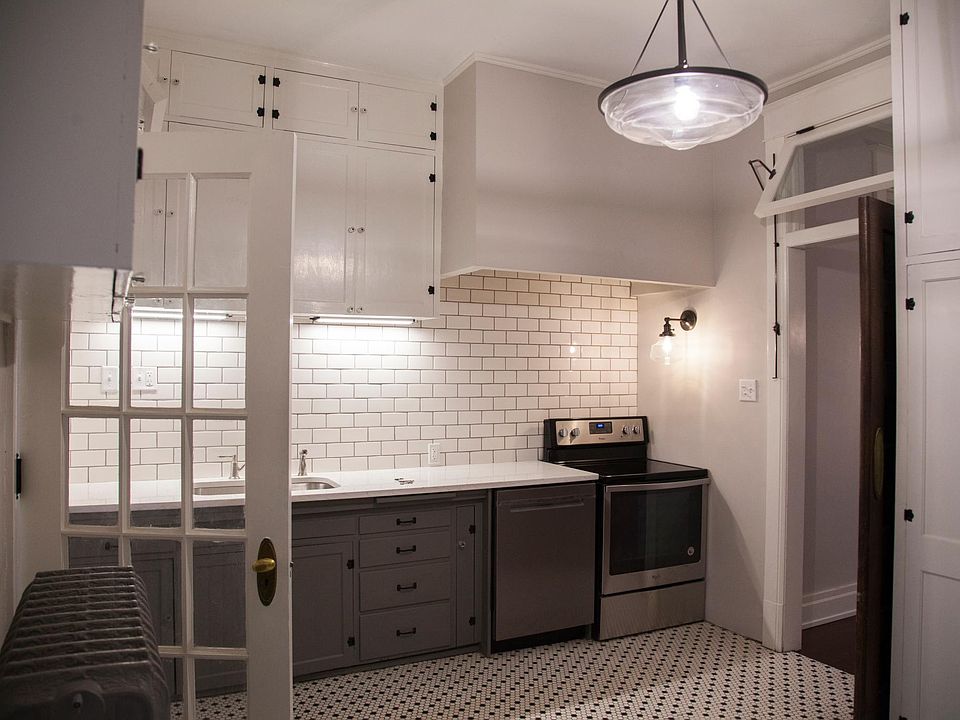 Modern kitchen appliances