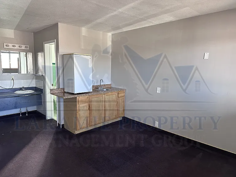 The W Apartments — Photo 22