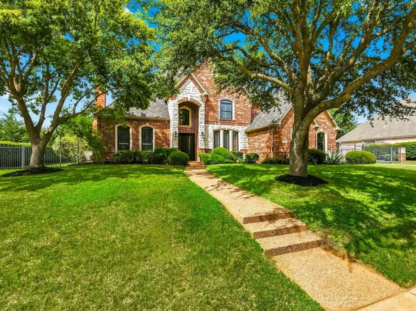 1208 Merlot Dr, Southlake, TX 76092