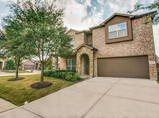 3044 Maple Creek Dr, Fort Worth, TX 76177