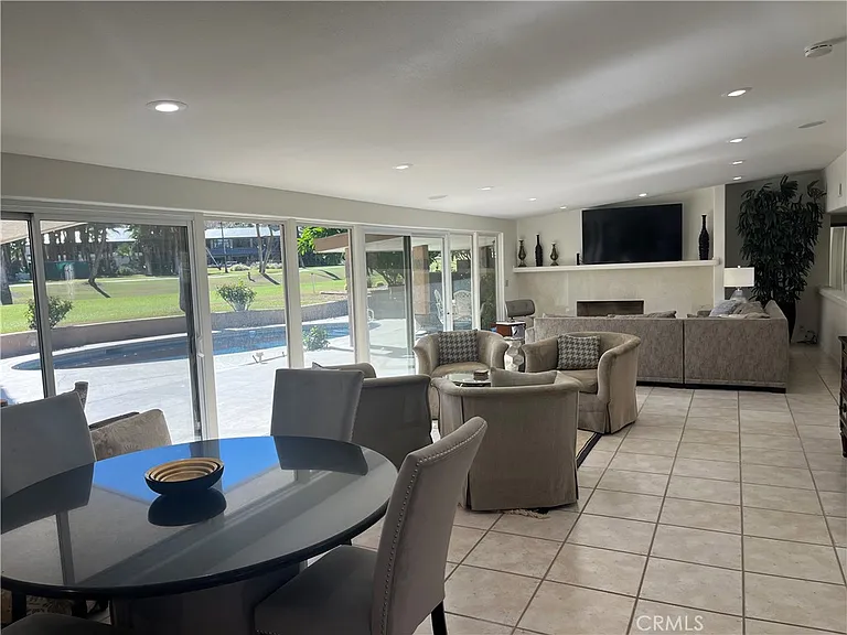 76829 Iroquois Dr — Photo 12