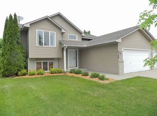 4160 Lake Ridge Dr, Big Lake, MN 55309