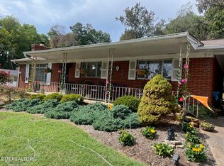 2305 Juniper Dr, Knoxville, TN 37912