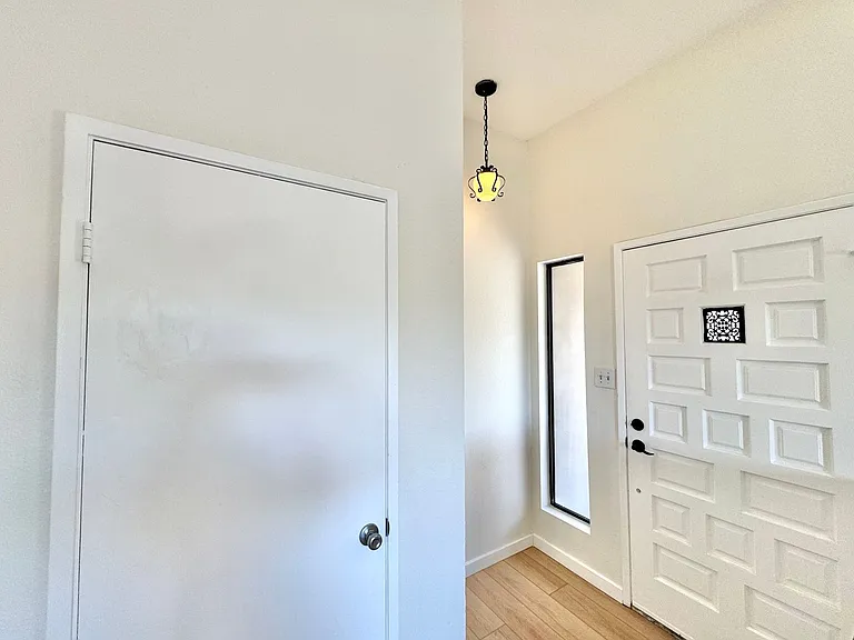 6664 Reservoir Ln — Photo 11