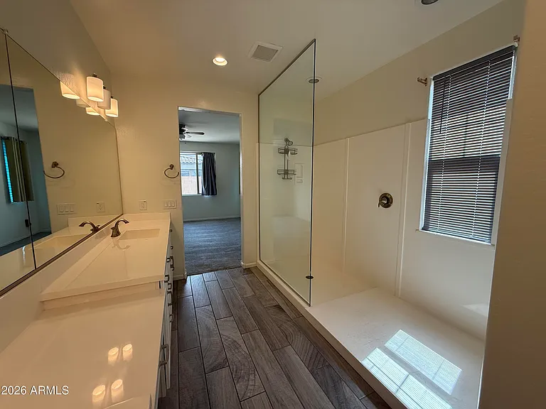 263 E Lantana Dr — Photo 22