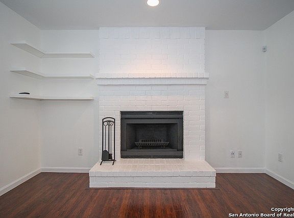 5th image of 11611 Old Hills Ln