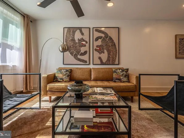 1015 Watkins St, Philadelphia, PA 19148