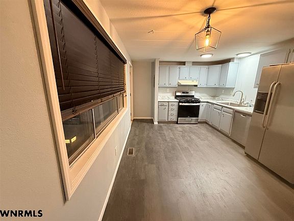 4th image of 1912 12th Ave