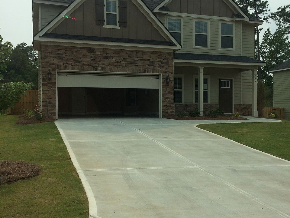 1st image of 542 Salterton Way