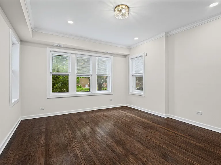 1742 N Mayfield Ave #1 — Photo 23