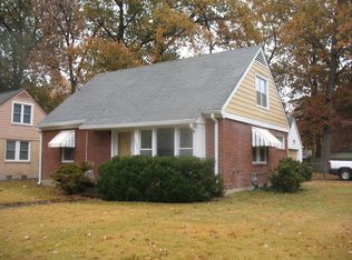 2568 Harrison St, Paducah, KY 42001