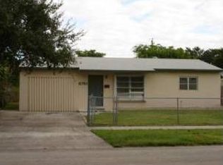 6761 Coolidge St, Hollywood, FL 33024