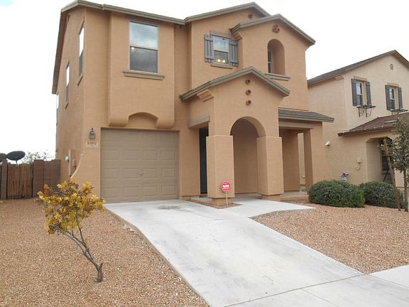 2nd image of 5302 E Desert Straw Ln