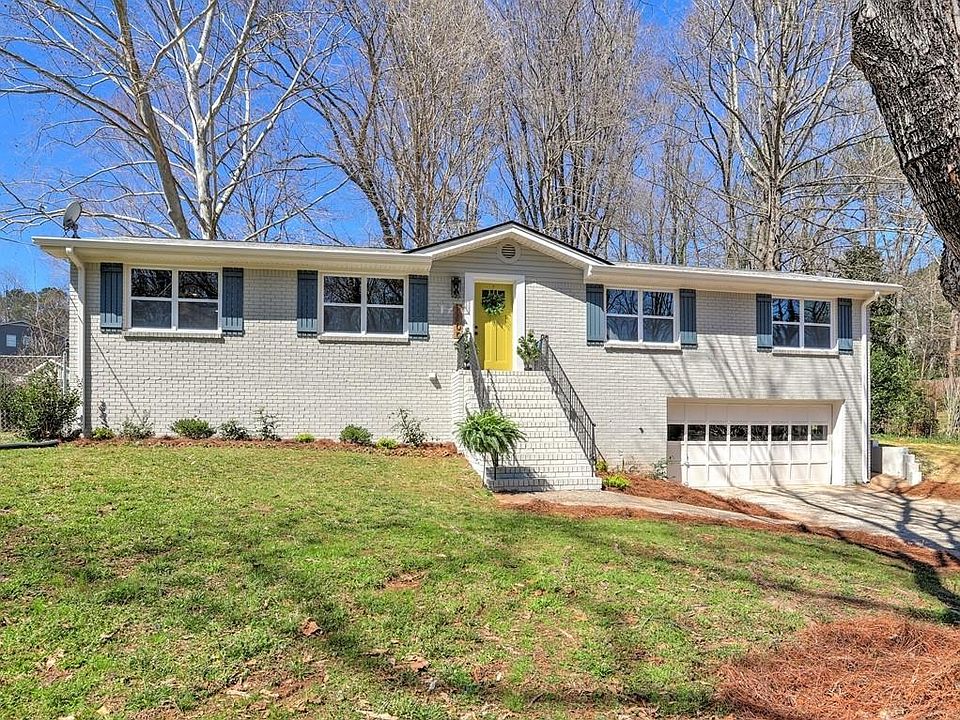 1st image of 4200 Fawn Ln SE