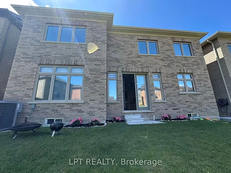 33 Fair Winds Ln — Photo 17