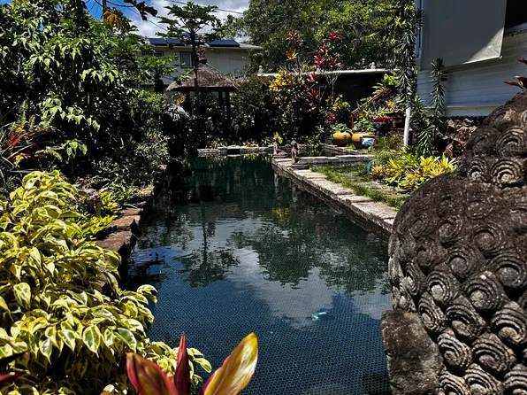 1916 Manoa Rd #C, Honolulu, HI 96822