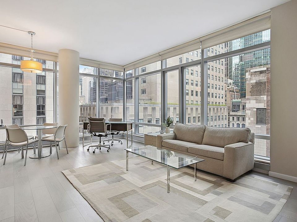 1st image of 18 W 48th St APT 12B