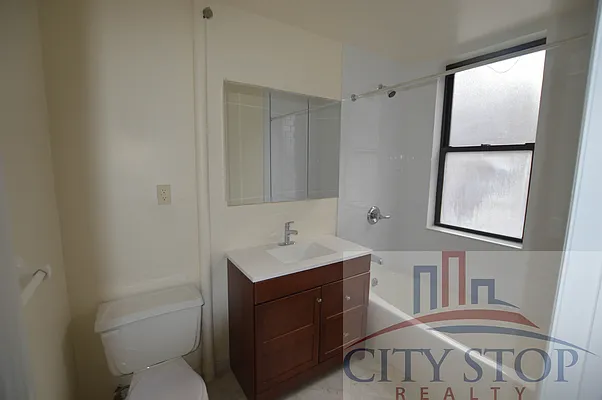 Rented by City Stop Realty | media 11
