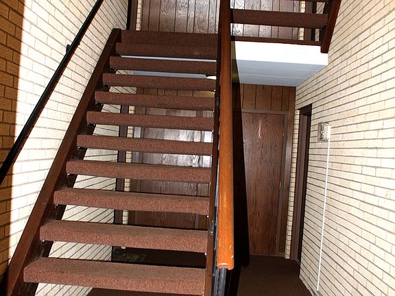 5th image of 7707 Sussex Creek Dr APT 3C