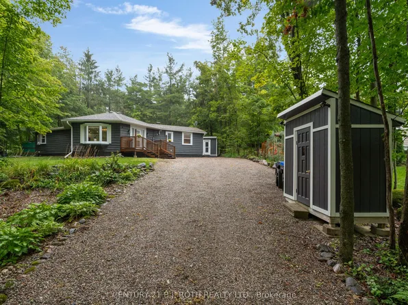 59 Slalom Dr, Oro Medonte, ON L0K 1N0
