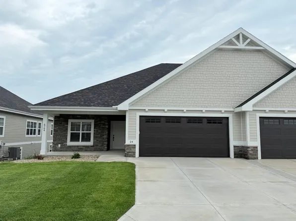 6704 Bellflower Pointe Dr, Deforest, WI 53532