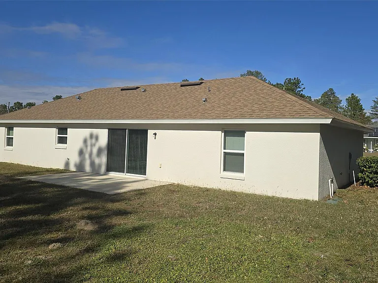 8398 SW 138th Pl — Photo 5
