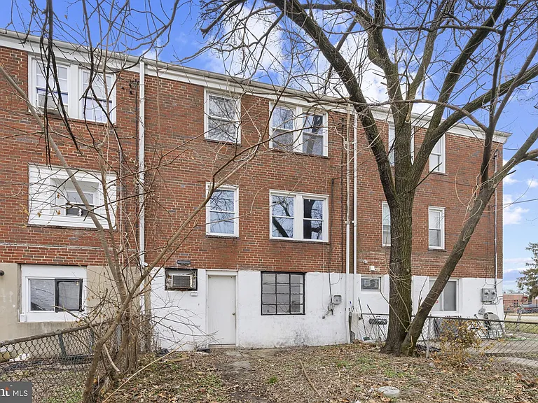 3902 Erdman Ave #1 — Photo 13