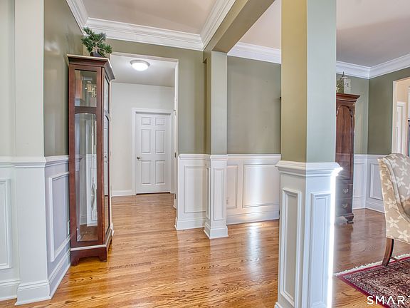 4th image of 12 Briar Ridge Drive #12
