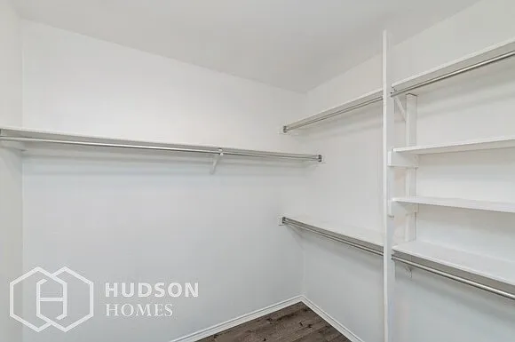4136 Clary Dr — Photo 15