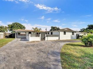4829 NW 5th Ct, Plantation, FL 33317