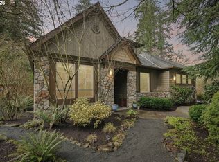 15915 Waluga Dr, Lake Oswego, OR 97035