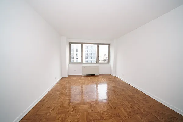 Rented by Corcoran | media 3