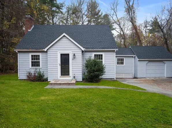 23 Chestnut St, North Reading, MA 01864