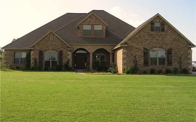 Home for Sale in Blanchard, Oklahoma $327,900