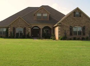 1757 Burr Oak Ct, Blanchard, OK 73010