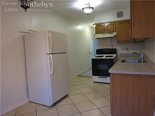 Rented by Avenue Sotheby's International Realty | media 1