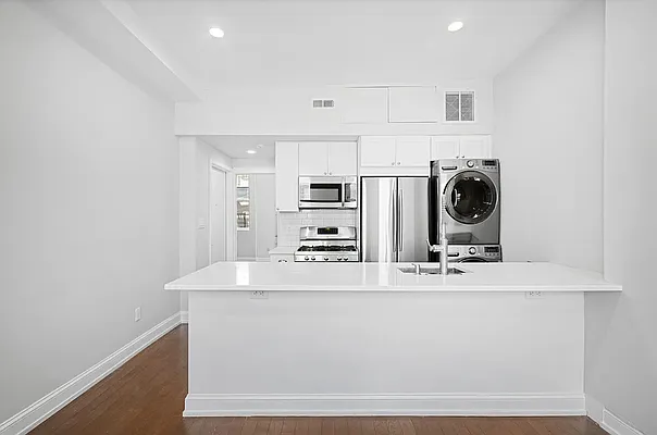 Rented by Corcoran | media 3