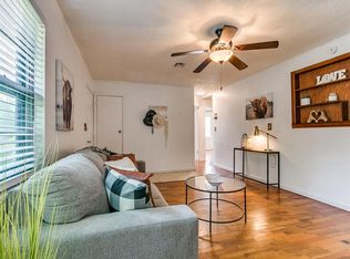 416 S 3rd St, Noble, OK 73068