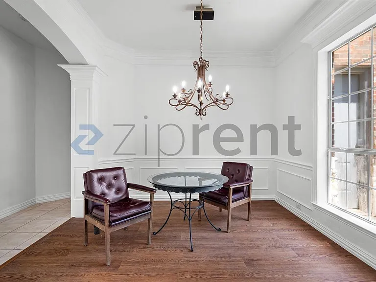 4509 Brittany Dr — Photo 32