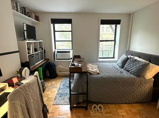 324 W 47th St APT 4D, New York, NY 10036