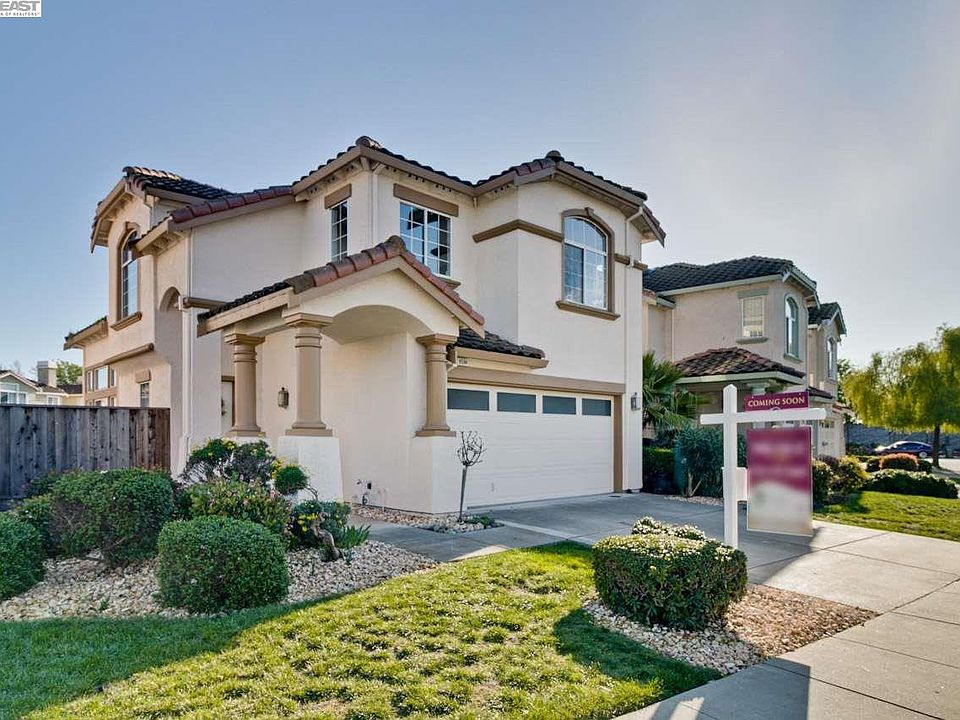 1st image of 8594 Mahogany Pl
