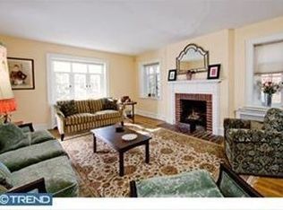 228 Shawnee Rd, Ardmore, PA 19003