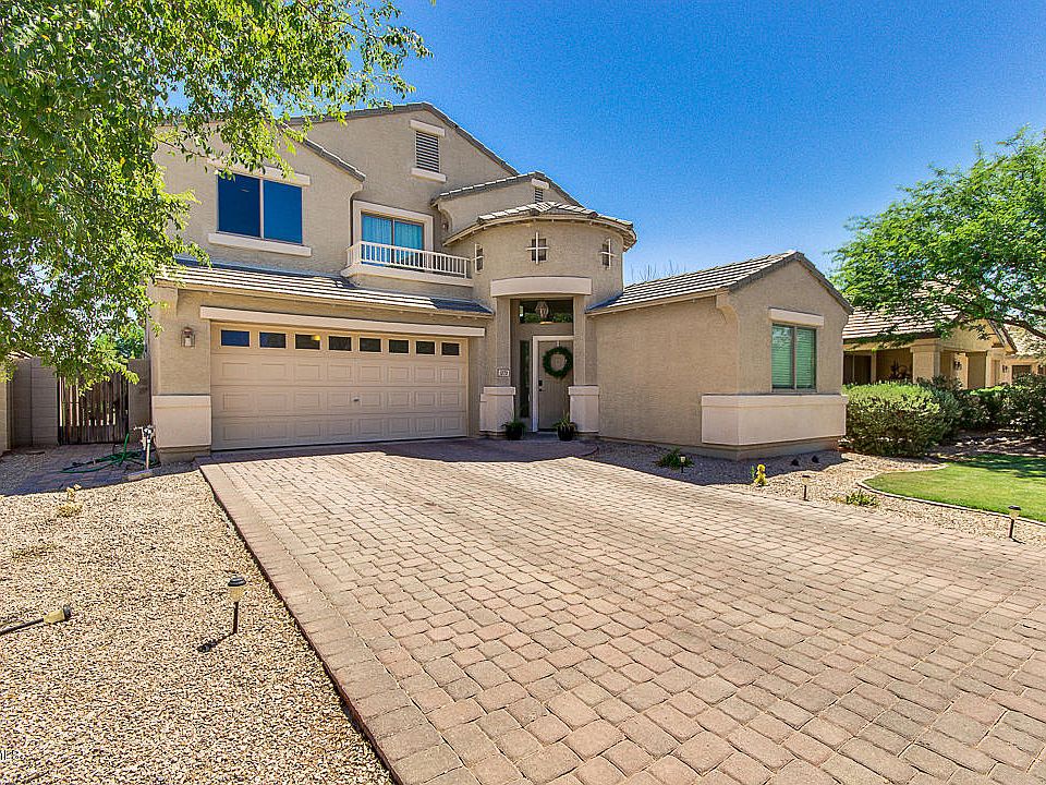 1st image of 1373 E Jardin Dr