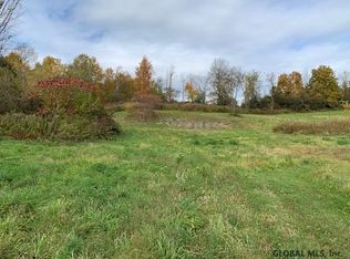 14 Cooksboro Rd, Troy, NY 12182