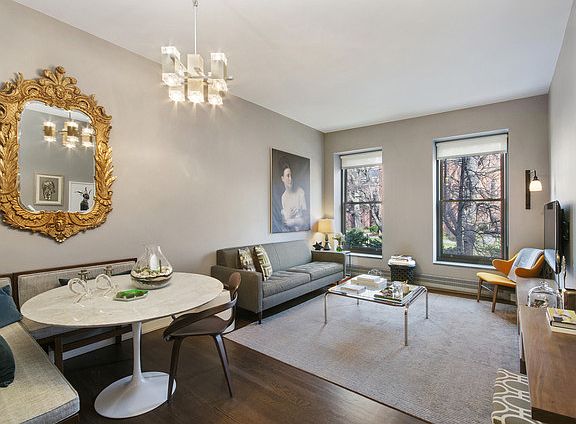 3rd image of 422 West 20th Street